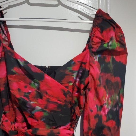 Marciano Guess "Red Rhapsody" 60s Style Floral Puff Shoulder Dress - Picture 11 of 16